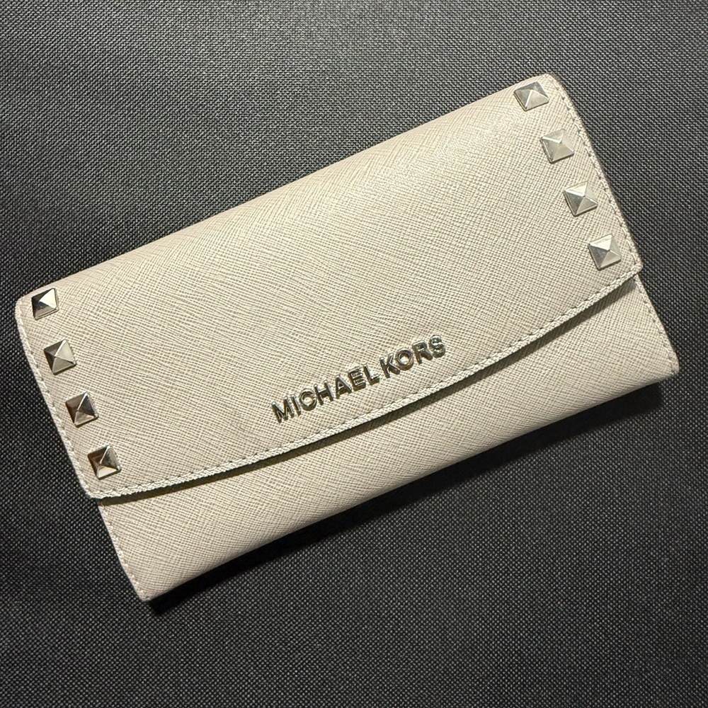 Michael Kors Pebble Gray Studded Wallet